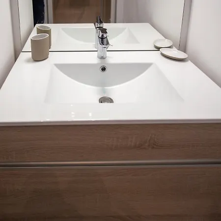 La Perle By Avecoeur